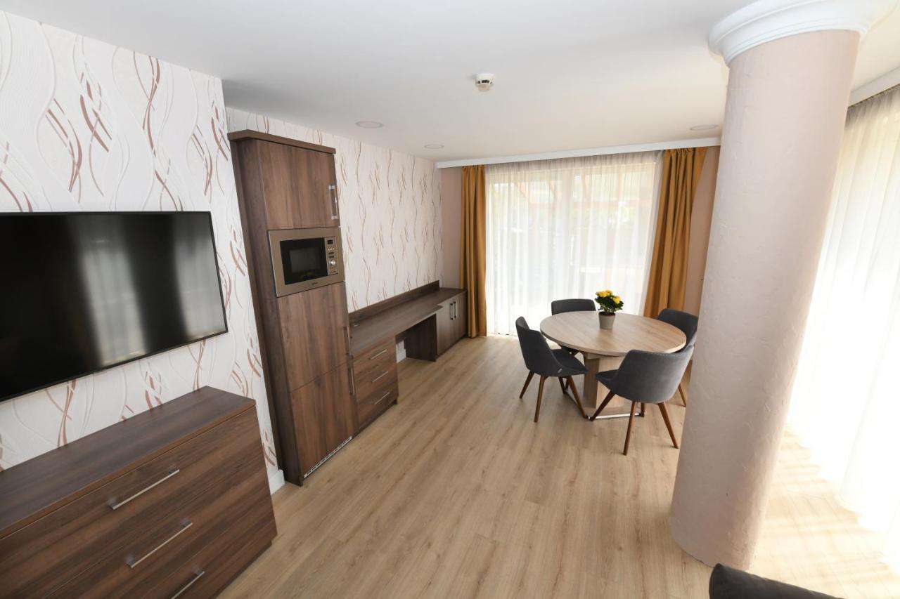 Отель Jade Hotel-ezuesthid