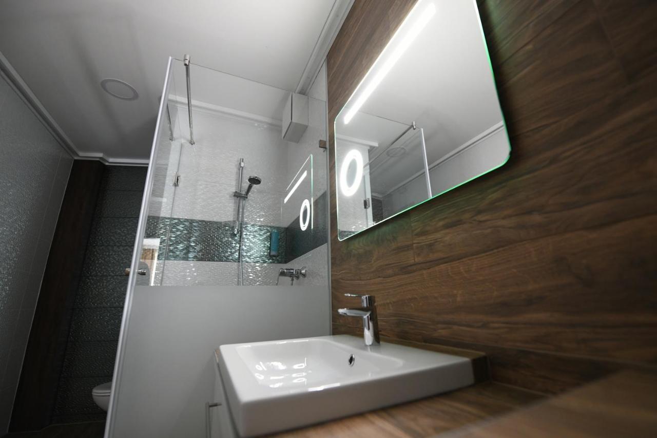 Jade Hotel-ezuesthid 4*