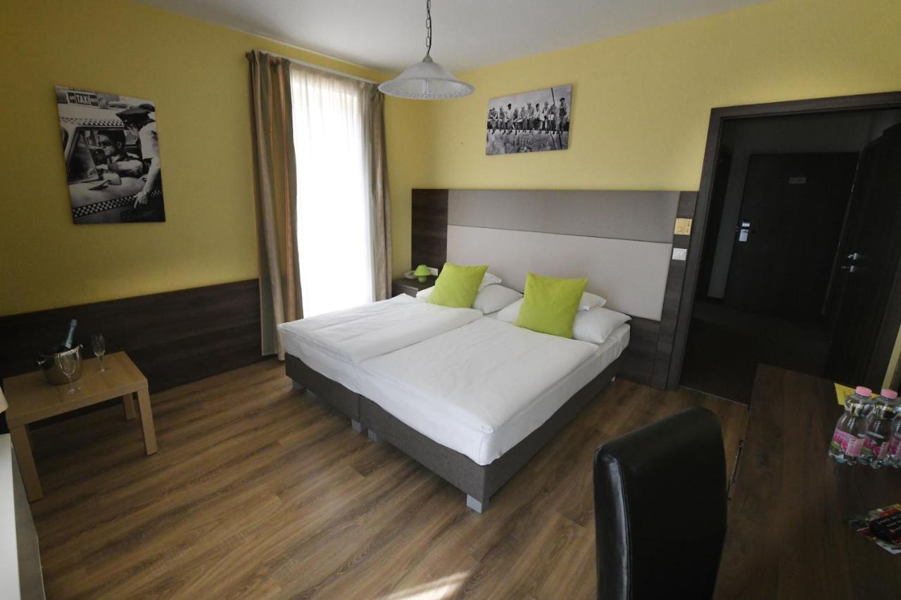 Отель Jade Hotel-ezuesthid 4*